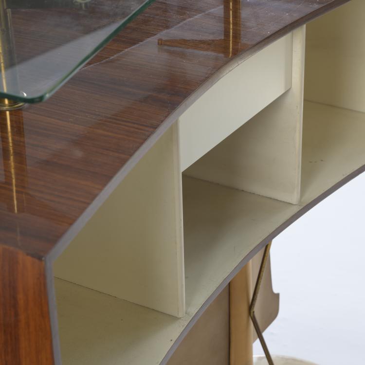 Bild 5 zu Objekt, Bar shelf and counter, 2 bar stools, c. 1955, Italien, 158A 59