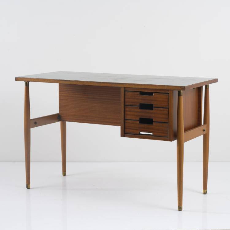 Bild 1 zu Objekt, Kleiner Schreibtisch, um 1960, Schirolli, Mantua, 158A 137