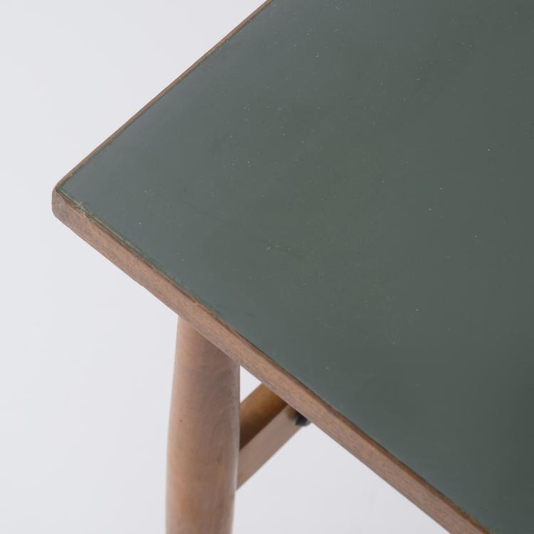 Bild 4 zu Objekt, Kleiner Schreibtisch, um 1960, Schirolli, Mantua, 158A 137