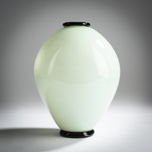 'Incamitiato' vase, c. 1933