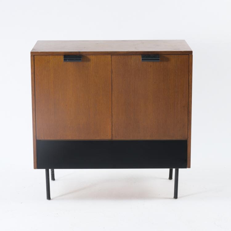 Bild 1 zu Objekt, Small bar / dresser, 1950s, ISA, Bergamo, 158A 36