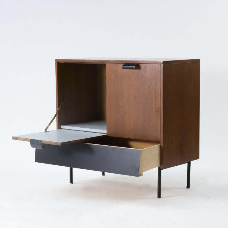 Bild 2 zu Objekt, Small bar / dresser, 1950s, ISA, Bergamo, 158A 36