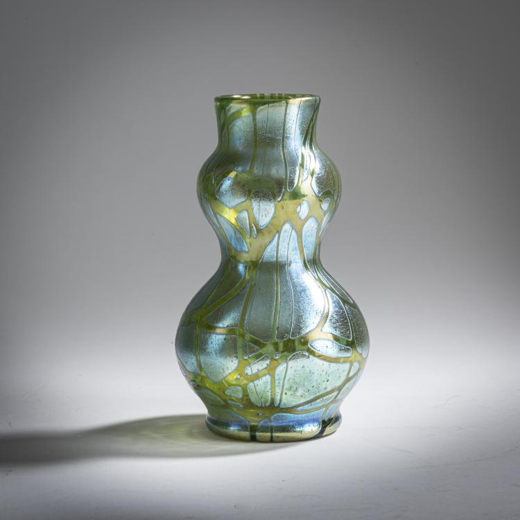 Bild 2 zu Objekt, 'Pampas'-Vase, um 1899, L&ouml;tz Wwe., Klosterm&uuml;hle, 159B 304