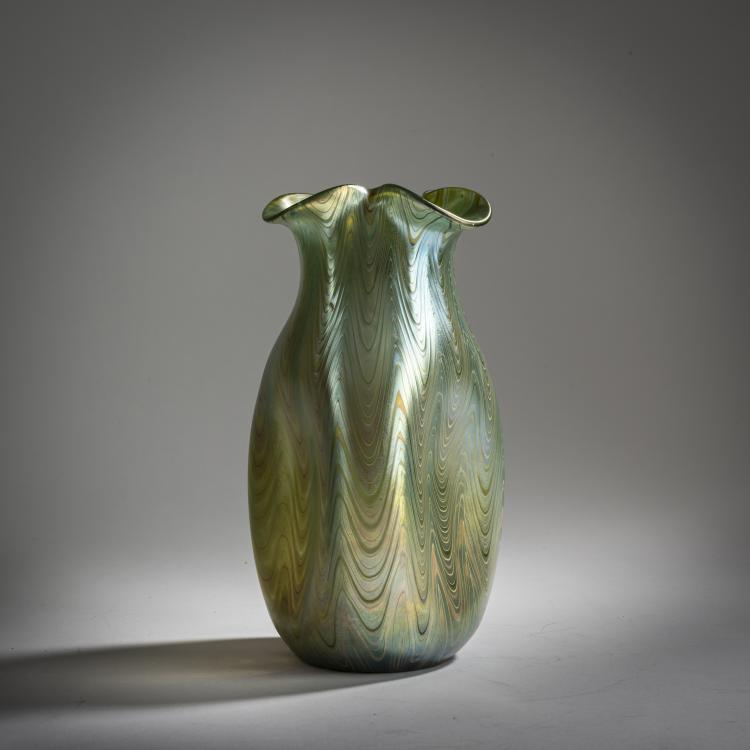 Hauptbild zu Objekt, Gro&szlig;e 'Ph&auml;nomen'-Vase, um 1898, L&ouml;tz Wwe., Klosterm&uuml;hle, 159B 302