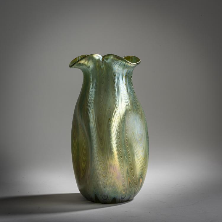 Bild 2 zu Objekt, Gro&szlig;e 'Ph&auml;nomen'-Vase, um 1898, L&ouml;tz Wwe., Klosterm&uuml;hle, 159B 302