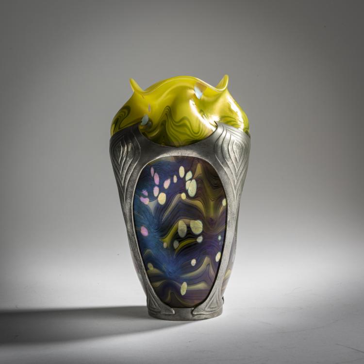 Bild 2 zu Objekt, 'Cytisus' vase, with mounting by F. van Hauten Sohn, Bonn, 1902, L&ouml;tz Wwe., Klosterm&uuml;hle, 159B 311