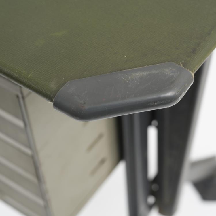 Bild 4 zu Objekt, 'Arco' typewriter table, 1963, Studio B.B.P.R., Olivetti, Mailand, 158A 139