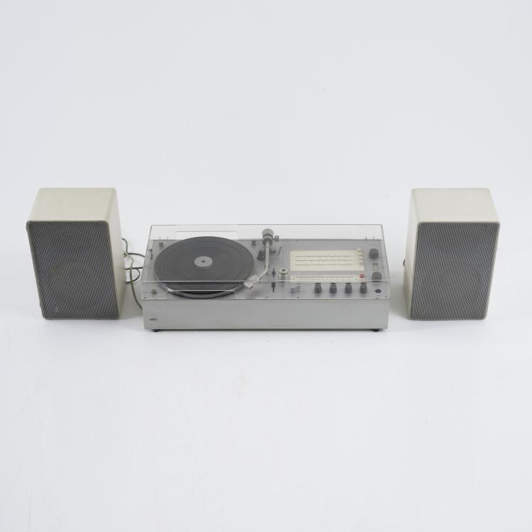 Bild 1 zu Objekt, Radio-phono system 'Audio 310', 1971 with two loudspeakers 'L 410', 1969, Dieter Rams, Braun AG, Frankfurt am Main, 158B 491