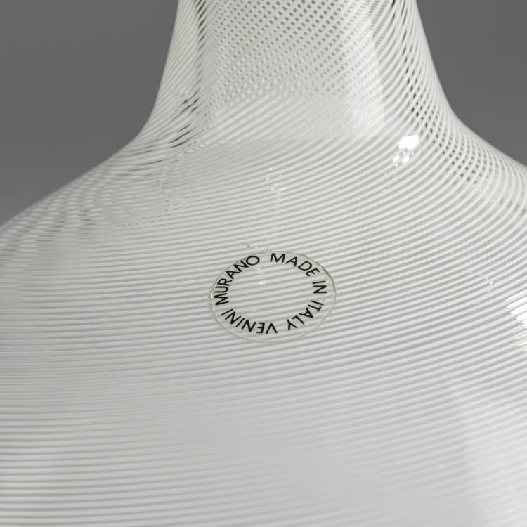 Bild 3 zu Objekt, 'Filigrana' bottle with stopper , 1981/82, Tapio Wirkkala, Venini & C., Murano, 158C 860