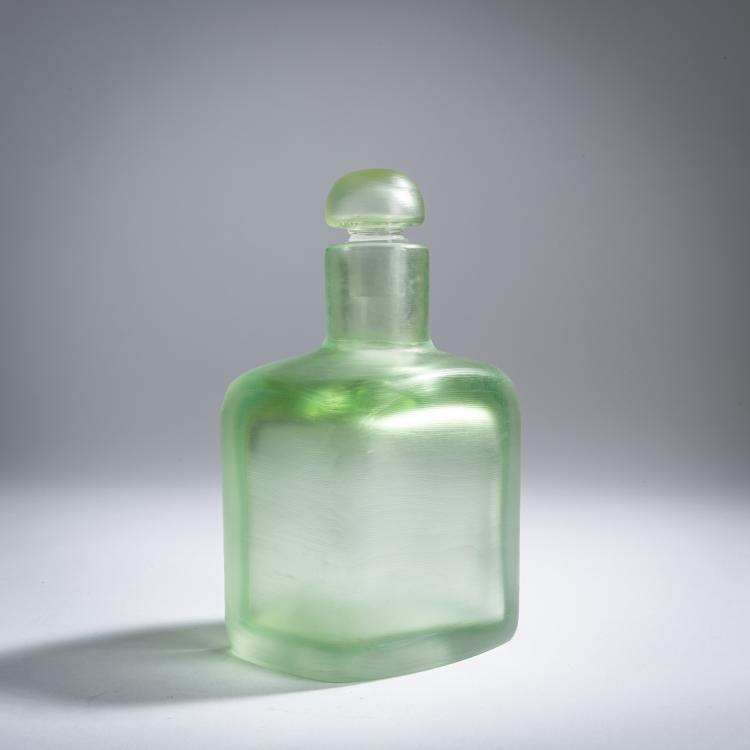 Bild 1 zu Objekt, 'Inciso' bottle with stopper, c. 1956, Paolo Venini, Venini & C., Murano, 158C 837