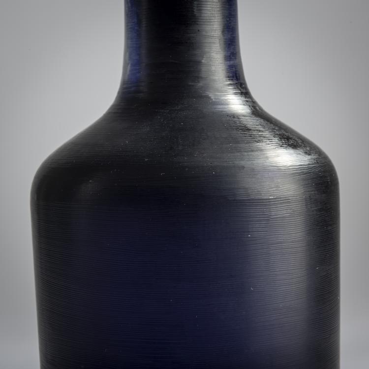 Bild 2 zu Objekt, 'Inciso' bottle with stopper, c. 1956, Paolo Venini, Venini & C., Murano, 158C 838