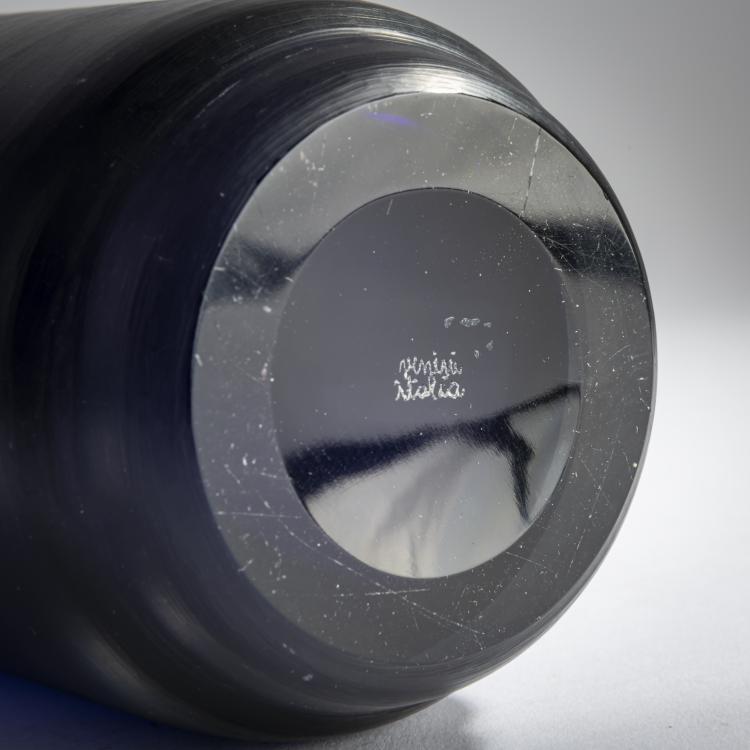 Bild 3 zu Objekt, 'Inciso' bottle with stopper, c. 1956, Paolo Venini, Venini & C., Murano, 158C 838