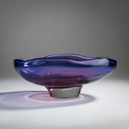 Schale 'Sommerso blu rubino', um 1955