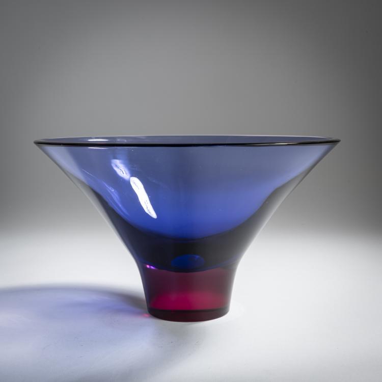 Hauptbild zu Objekt, Bowl 'Sommerso blu rubino', c. 1954, Flavio Poli, Seguso Vetri d'Arte, Murano, 158C 919