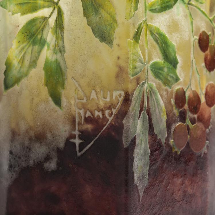 Bild 4 zu Objekt, Vase 'Sorbier', um 1914, Daum Fr&egrave;res, Nancy, 159B 150