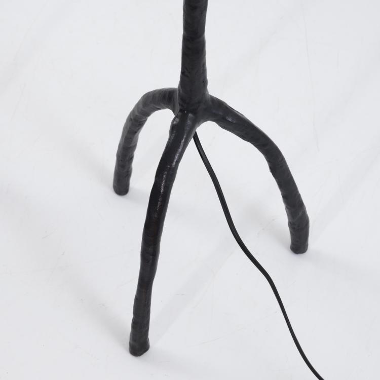 Bild 2 zu Objekt, Zwei Stehleuchten 'Trepied', 2000er Jahre, Christian Liaigre, Christian Liaigre, Paris., 158B 572