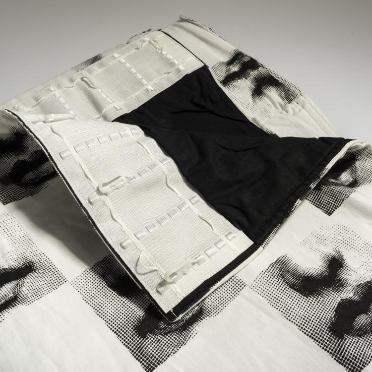 Bild 1 zu Objekt, Curtain made from Fornasetti fabric, 1990 / 2000s, Barnaba Fornasetti, Luciano Marcato, Thann, 158A 211