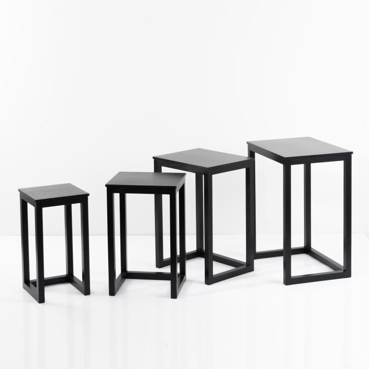 Hauptbild zu Objekt, 4 nesting tables, 1904, Franz Wittmann, Etsdorf., 158B 325