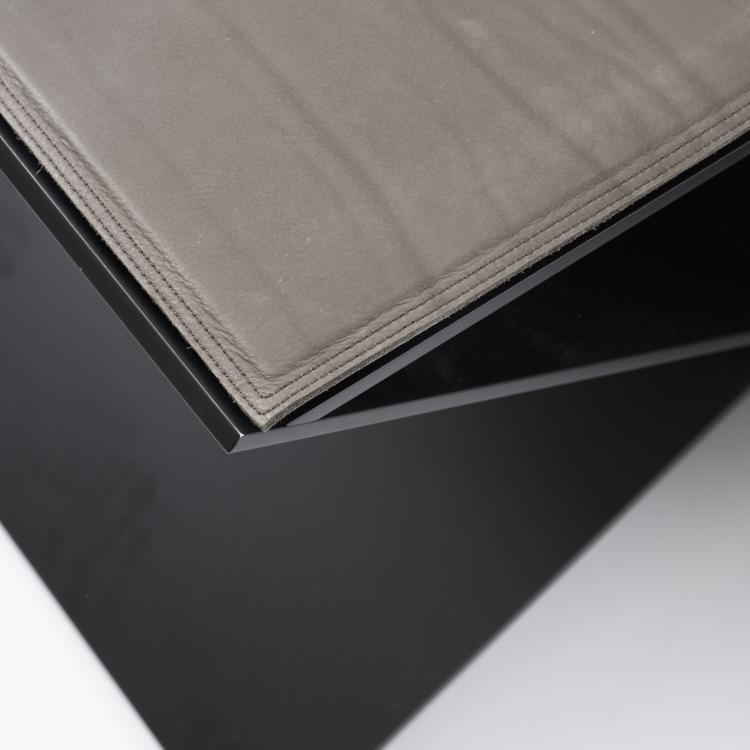 Bild 3 zu Objekt, Drei Hocker 'Anin', 2014, David Lopez Quincoces, Living Divani, Anzano del Parco, 158B 582