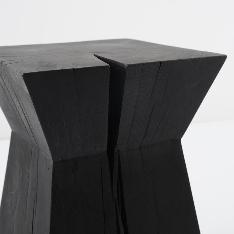 Bild 3 zu Objekt, Small 'Nagato' side table, c. 1987, Christian Liaigre, Hunt, Holly, Chicago, 158B 552