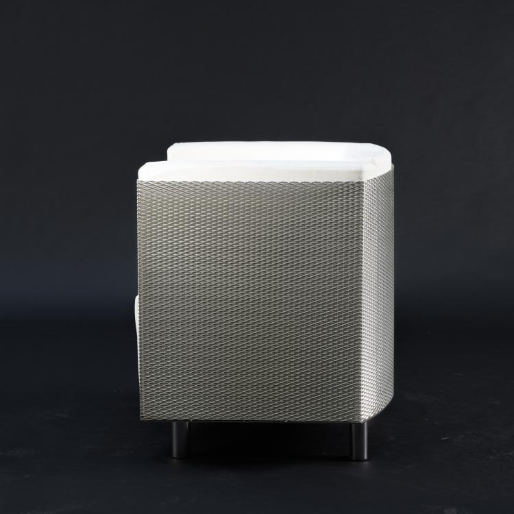 Bild 2 zu Objekt, 'Lounge Chair for Bridgestone' armchair, 1986, Living Divani, Anzano del Parco, 158B 553