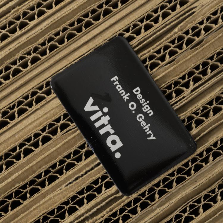 Bild 4 zu Objekt, 'Wiggle Side Chair', and 'Wiggle Side Stool', 1972, Frank O. Gehry, Vitra Design, Weil am Rhein, 158B 513