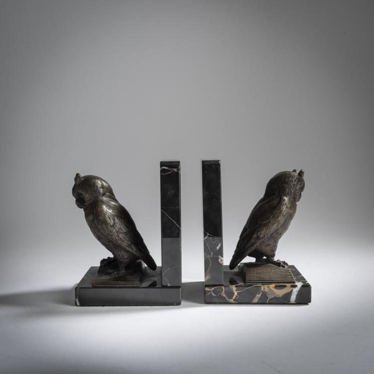 Bild 1 zu Objekt, Zwei Buchst&uuml;tzen mit Eulen, um 1910, Deutschland, 159C 420