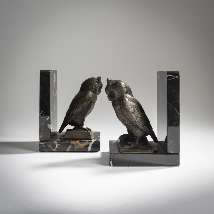 Bild 2 zu Objekt, Zwei Buchst&uuml;tzen mit Eulen, um 1910, Deutschland, 159C 420