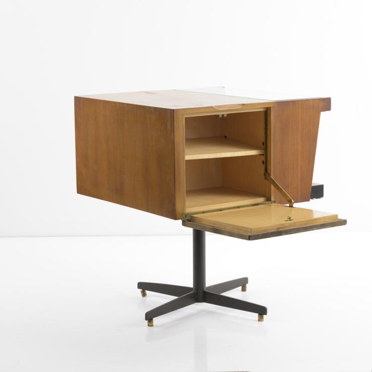 Bild 3 zu Objekt, Kleine Bar, um 1958, Gianfranco Frattini (zugeschrieben), Bernini, Carate Brianza (zugeschrieben), 158A 83