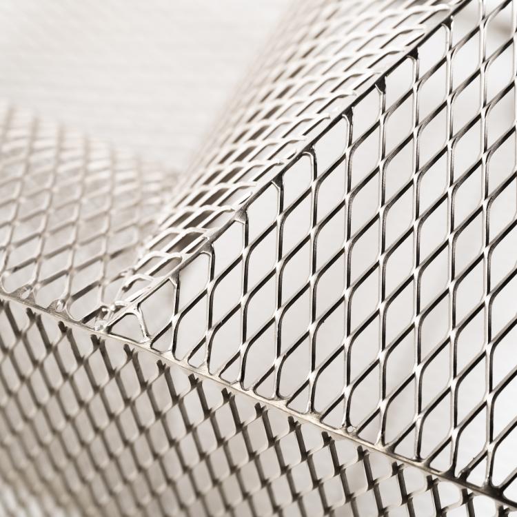 Bild 7 zu Objekt, 'How high the Moon' easy chair, 1986, Shiro Kuramata, Vitra Design, Weil am Rhein, 160B 336