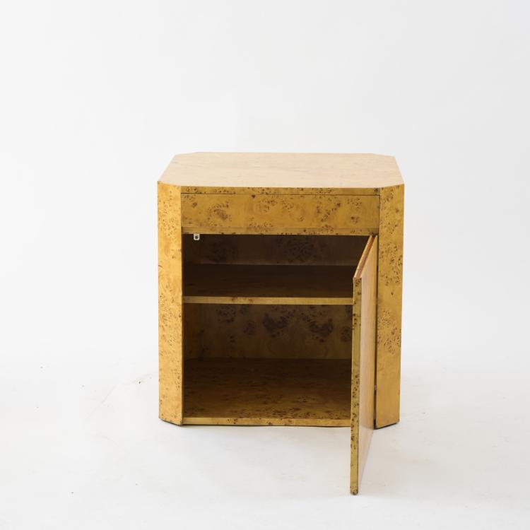 Bild 3 zu Objekt, Drei Kommodenschr&auml;nke, 1980er Jahre, Italien, 158A 295