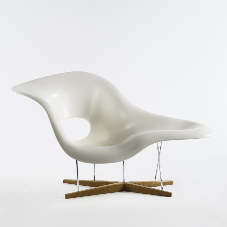 Hauptbild zu Objekt, Sitzobjekt 'La Chaise', 1948, Charles Eames,Charles & Ray Eames, Vitra Design, Weil am Rhein, 160B 203