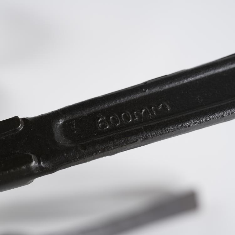 Bild 1 zu Objekt, 'Lyra' chair, 1989, Mark Brazier-Jones, Brazier Jones, Mark, Buckland, Buntingford., 160B 360