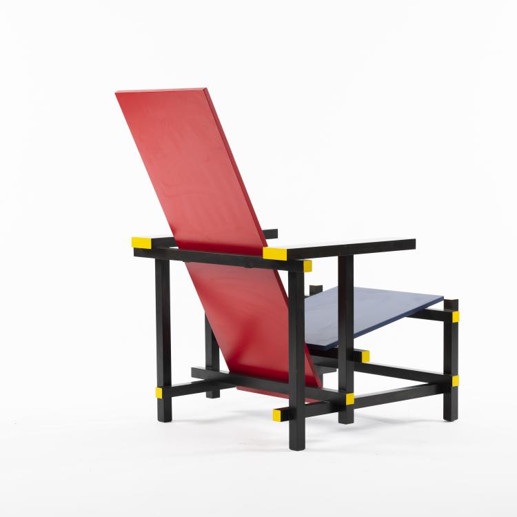 Bild 13 zu Objekt, 'Red and Blue' chair, 1918, Gerrit Rietveld, Cassina, Mailand (Reedition), 160B 178