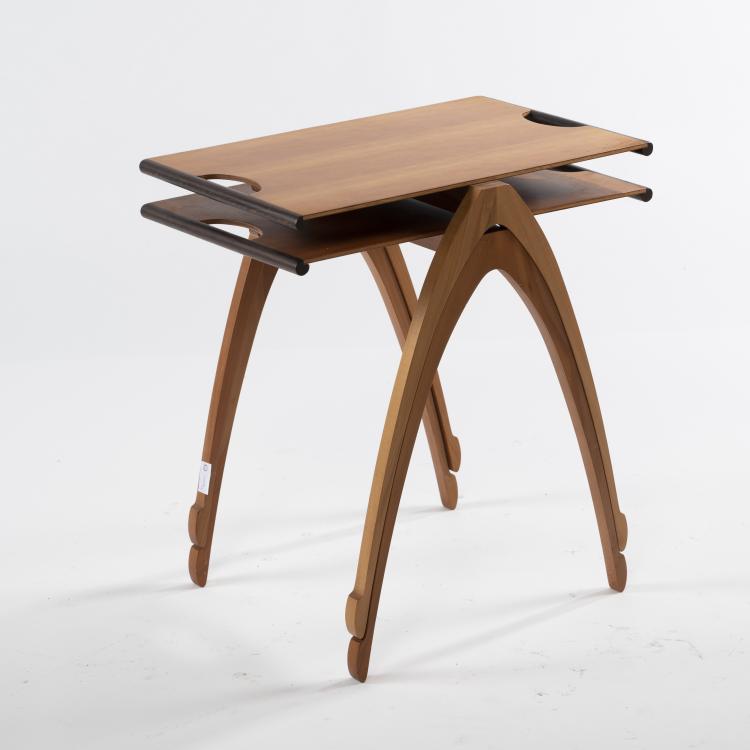 Bild 6 zu Objekt, Zwei Beistelltische 'Gacela Rettangolare', 1991, Oscar Tusquets Blanca, Driade, Mailand, 160B 394