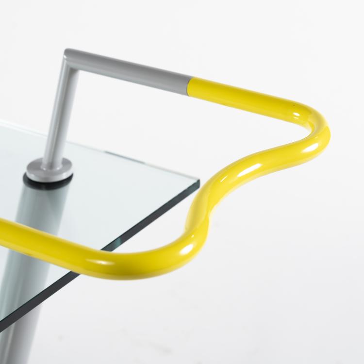 Bild 2 zu Objekt, 'Hilton' serving trolley, 1981, Javier Mariscal,Pepe Cort&eacute;s, Abet Laminati S.p.A., f&uuml;r Memphis, Mailand, 160B 314