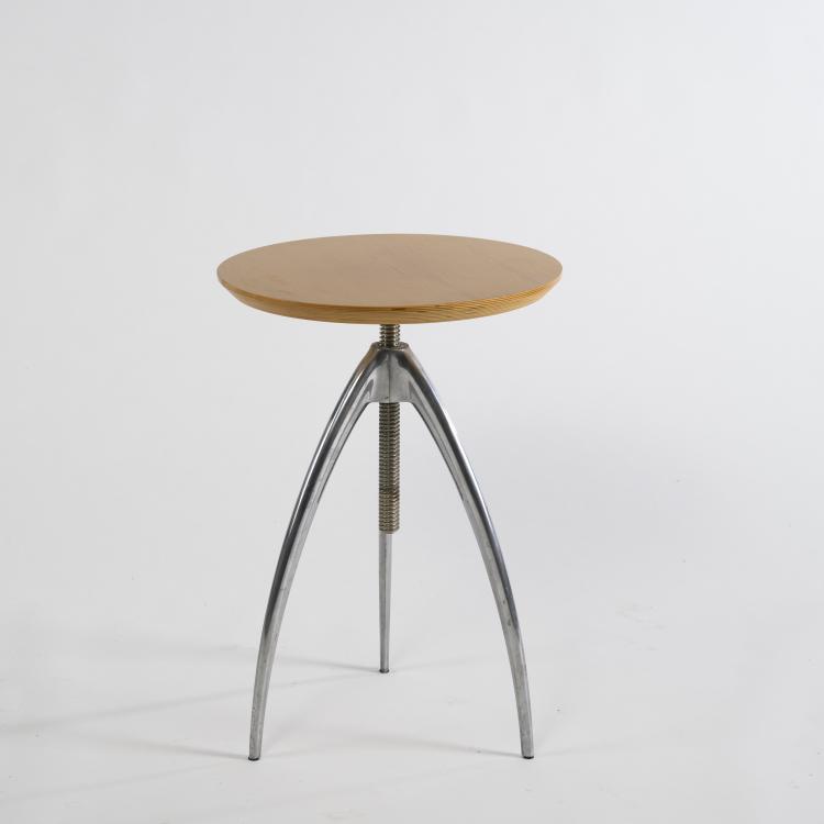 Bild 1 zu Objekt, 'Vicieuse' side table, 1992, Philippe Starck, Aleph Driade, Mailand, 160B 400