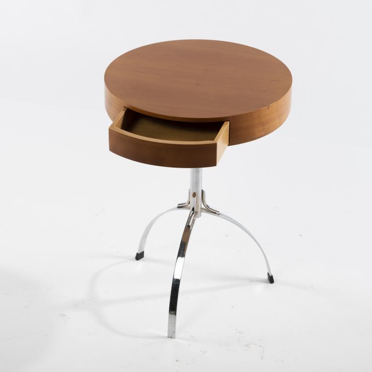 Bild 1 zu Objekt, Beistelltisch, 1980er Jahre, Oscar Tusquets Blanca (zugeschrieben), Frankreich (zugeschrieben), 160B 311