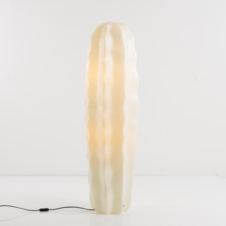 Bild 1 zu Objekt, 'Sucu' floor lamp, 1990s, Gruppe Art Nowo,Nowosielski Michael, Fl&ouml;totto, Elmar, G&uuml;tersloh, 160B 381