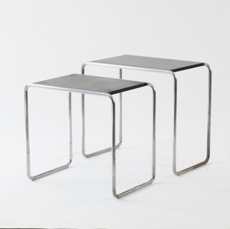 Bild 2 zu Objekt, 2 'B9' nesting tables, 1930s, Marcel Breuer, Thonet, Frankenberg., 158B 368