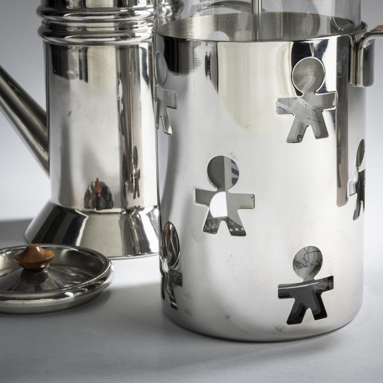 Bild 2 zu Objekt, 2 coffee pots, 1980/90s, Riccardo Dalisi,Stefano Giovannoni,Guido Venturini, Alessi, Crusinallo, 160B 312