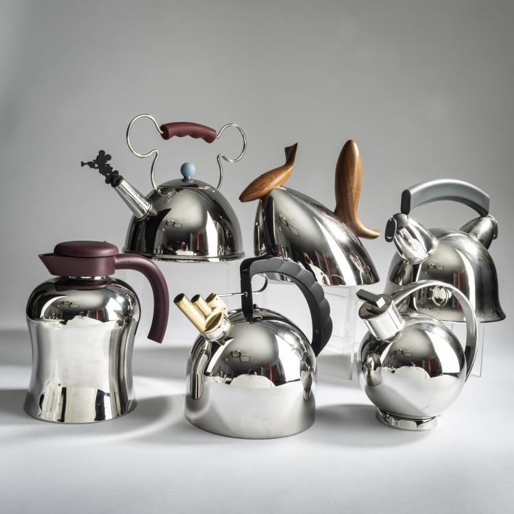 Hauptbild zu Objekt, Konvolut von Wasserkochern, 1990er Jahre, Andrea Branzi,Frank O. Gehry,Michael Graves,Richard Sapper,Ettore Sottsass, Alessi, Crusinallo; Moller Design, 160B 390