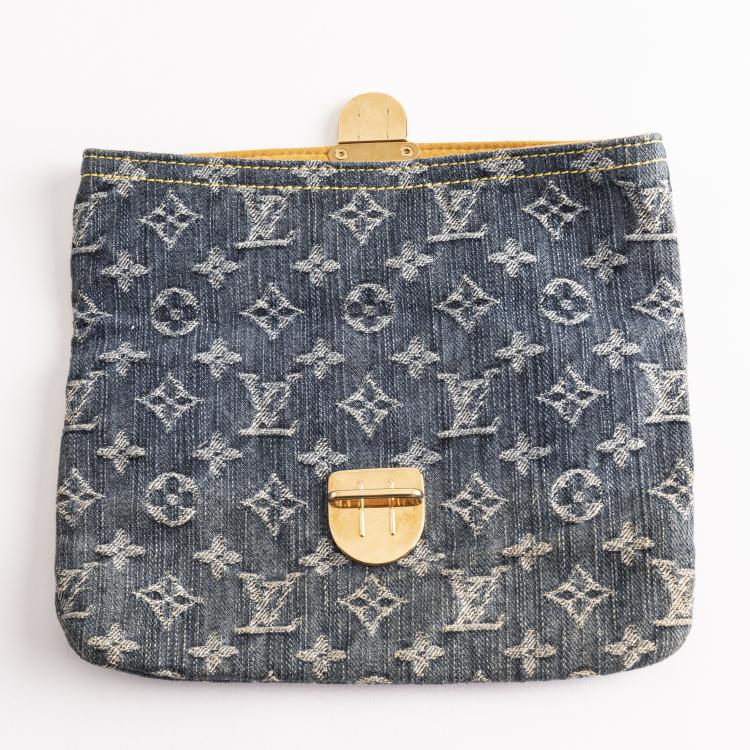 Bild 2 zu Objekt, Clutch 'Monogram Denim', 2006, Louis Vuitton, Vuitton, Louis, Paris, 160E 825