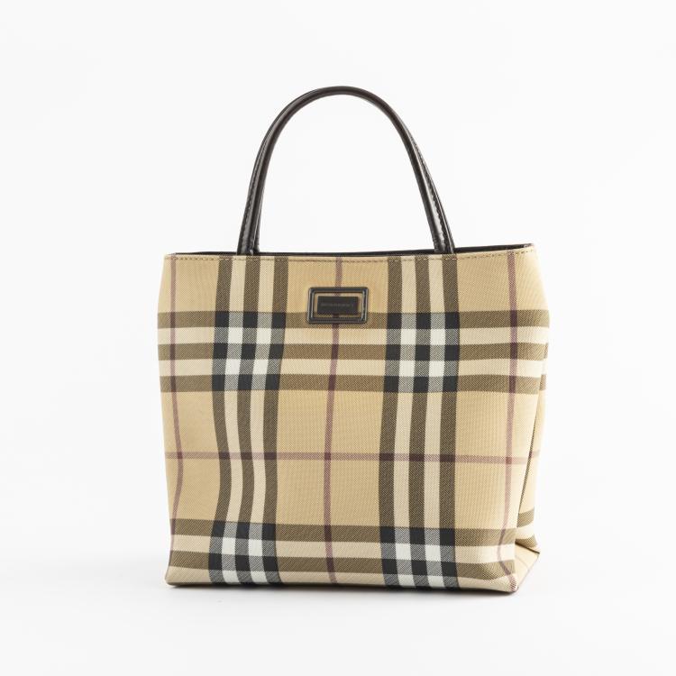 Bild 1 zu Objekt, Kleine Handtasche mit Portemonnaie und Etui, Burberry, London, 160E 828