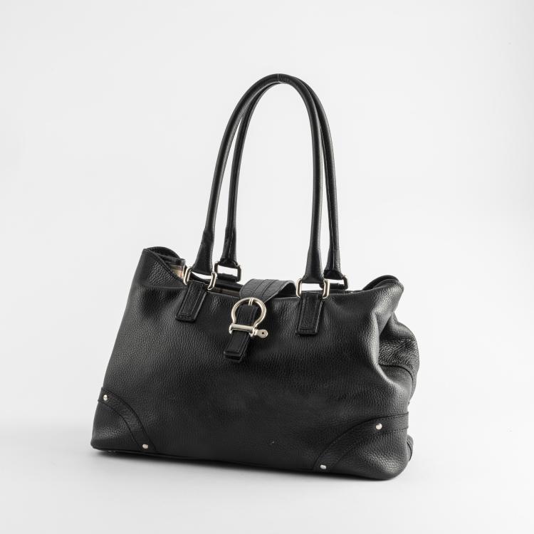 Hauptbild zu Objekt, Handbag with black leather, Burberry, London, 160E 829