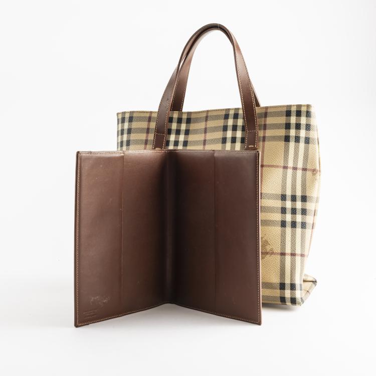 Bild 2 zu Objekt, Handtasche und Dokumentenmappe, Burberry, London, 160E 830