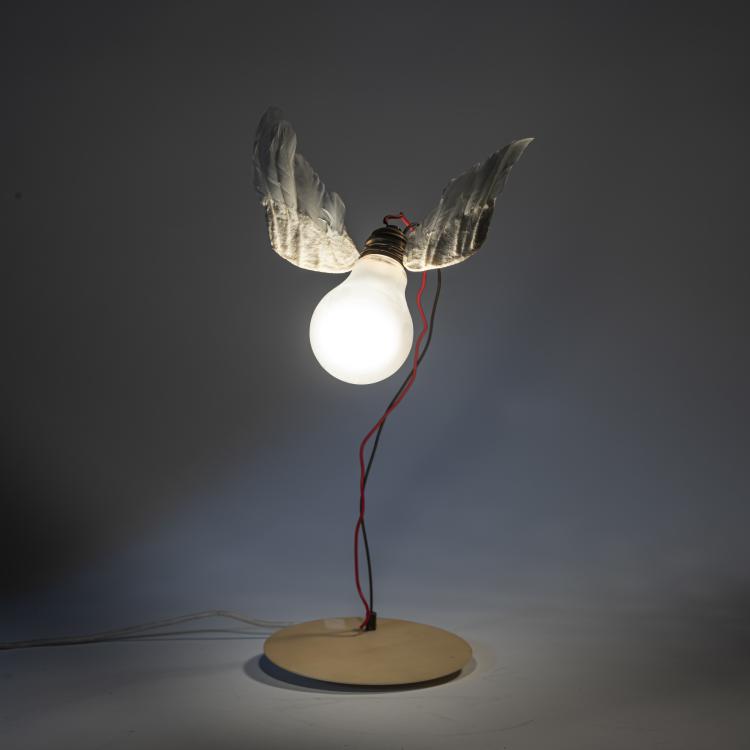 Bild 2 zu Objekt, Tischleuchte 'Lucellino', 1992, Ingo Maurer, Design M, Ingo Maurer, M&uuml;nchen, 158B 562