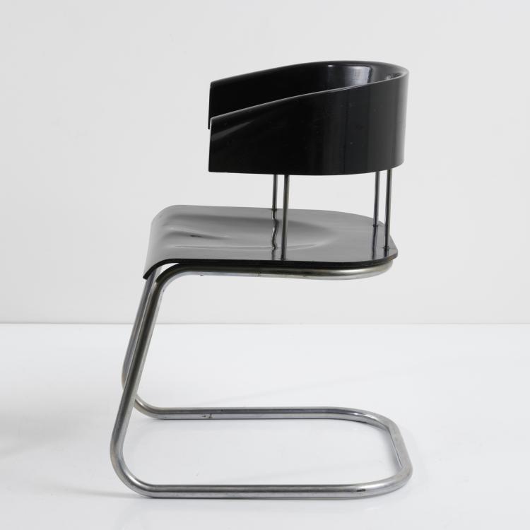 Bild 4 zu Objekt, 2 'RB 1' armchairs, table, c. 1939, Mauser Werke, Waldeck, 158B 361