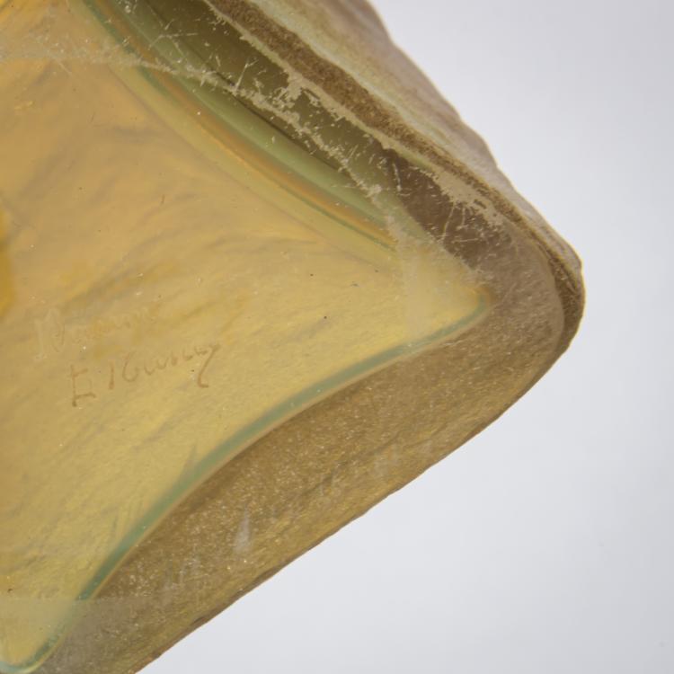 Bild 4 zu Objekt, Vase 'Chrysanth&egrave;mes, Papillon', 1893, Jacques Gruber, Daum Fr&egrave;res, Nancy, 159B 87