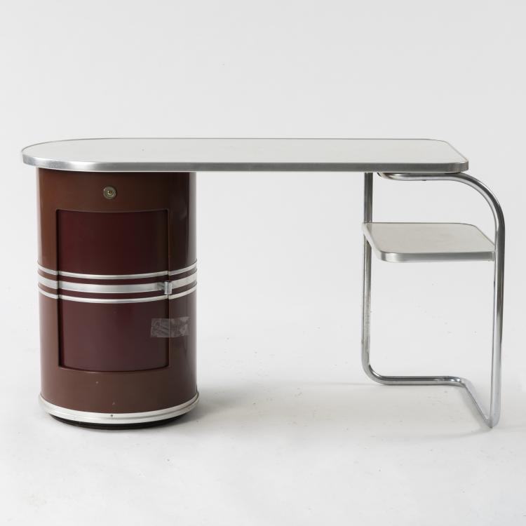 Bild 1 zu Objekt, Small 'Rundform' desk, c. 1954., Mauser-Werke, Waldeck, 158B 403